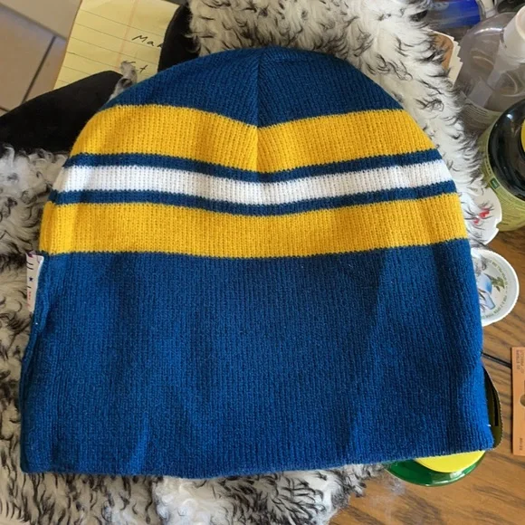 St Louis Cardinals/Blues reversible skull cap - Picture 3 of 5